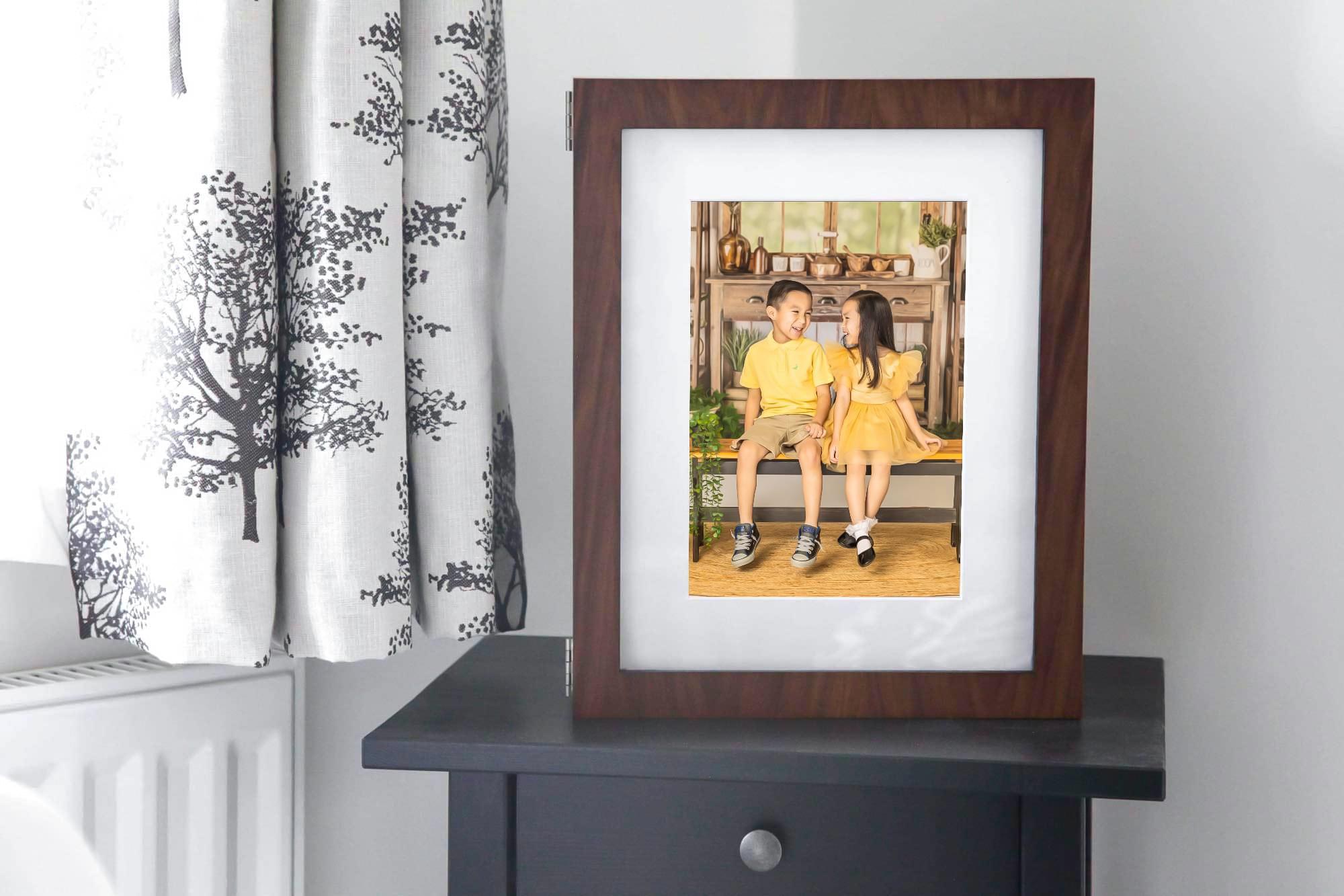 Family-Memories-Siblings-Boy-Girl-Laughter-Fin-Spring-Photos